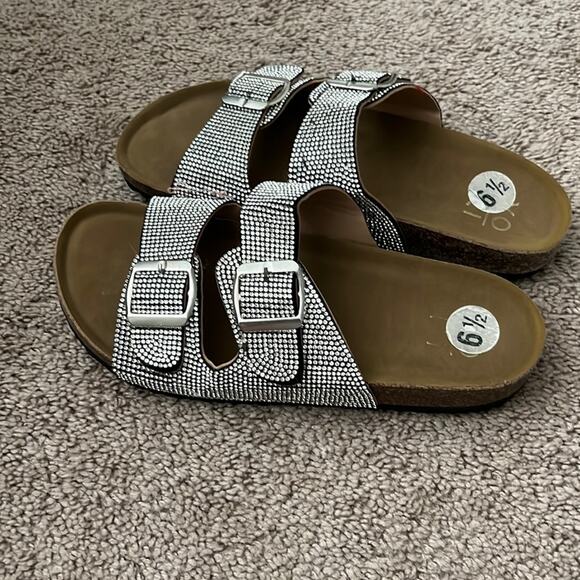 Diamond embellished slides‎ NWT sz 6 1/2 - Picture 1 of 5